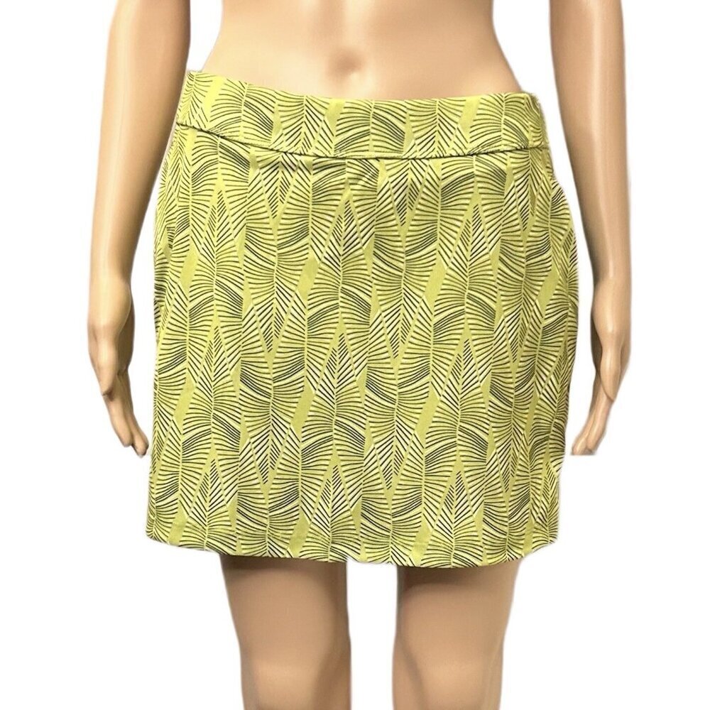 Greg Norman Women's Golf Skort Size S Gnap Green Play Dry Tennis NWT $79.95
